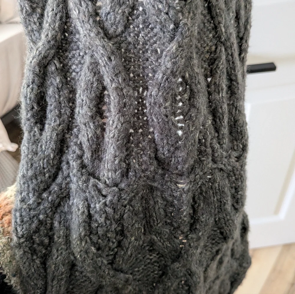 Free People Cable Knit Scarf - Picture 4 of 5